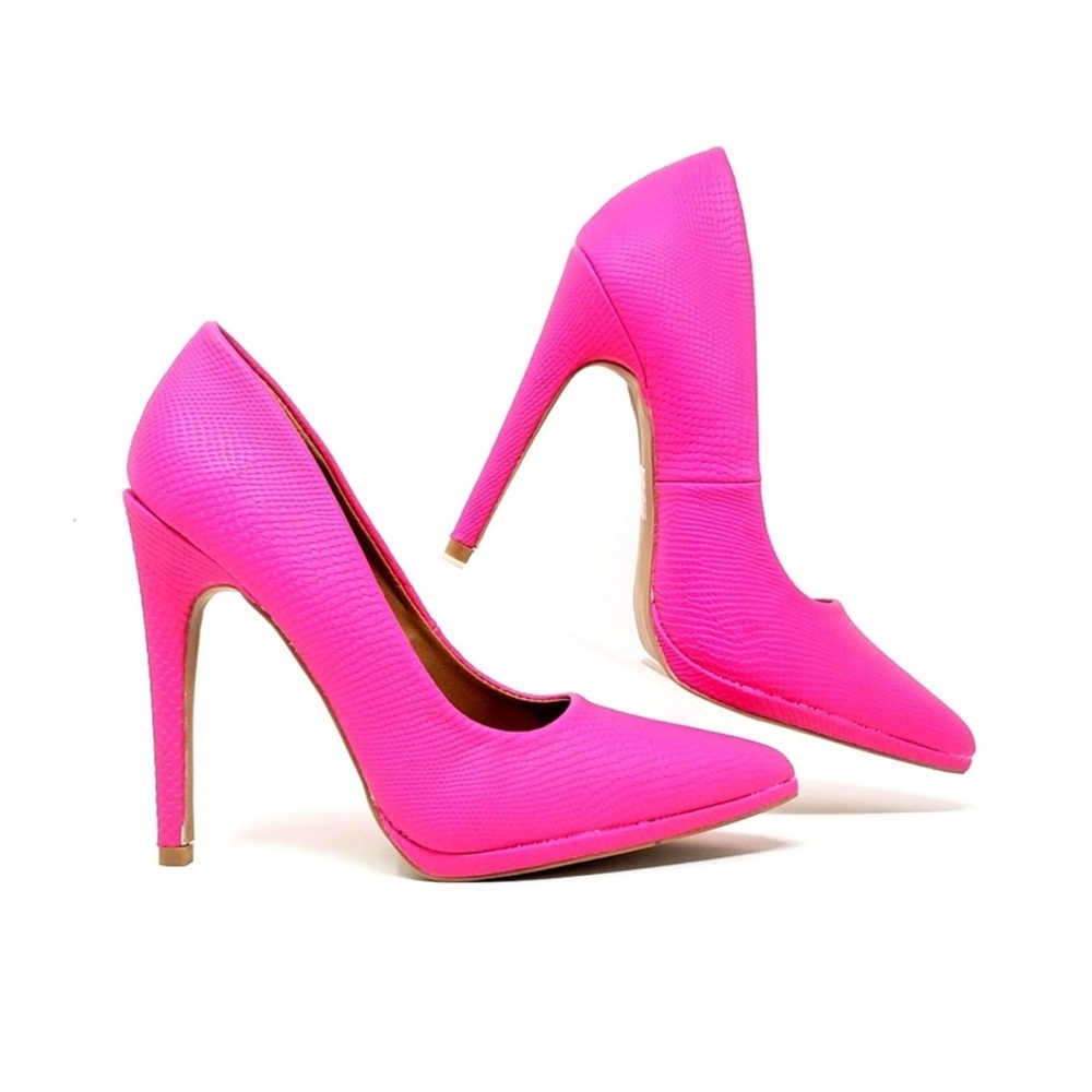 Qupid hot pink snakeskin heels Valentine’s Day